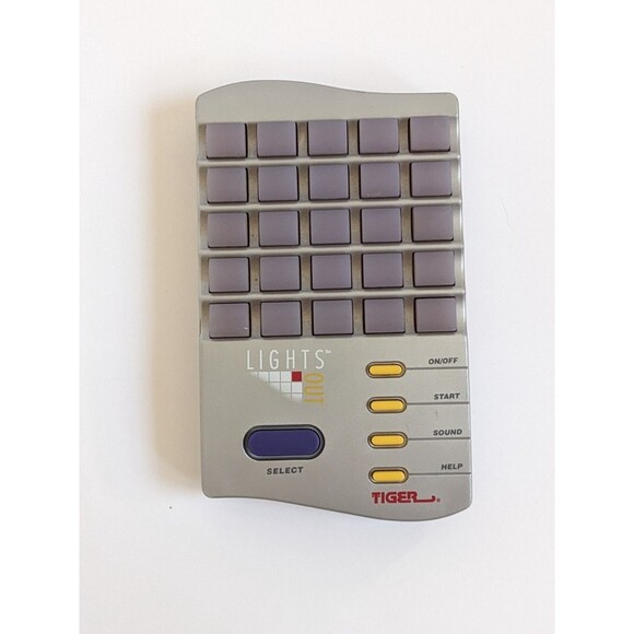 Vintage 1995 Tiger Lights Out Electronic Handheld Puzzle Game Works - Picture 2 of 9